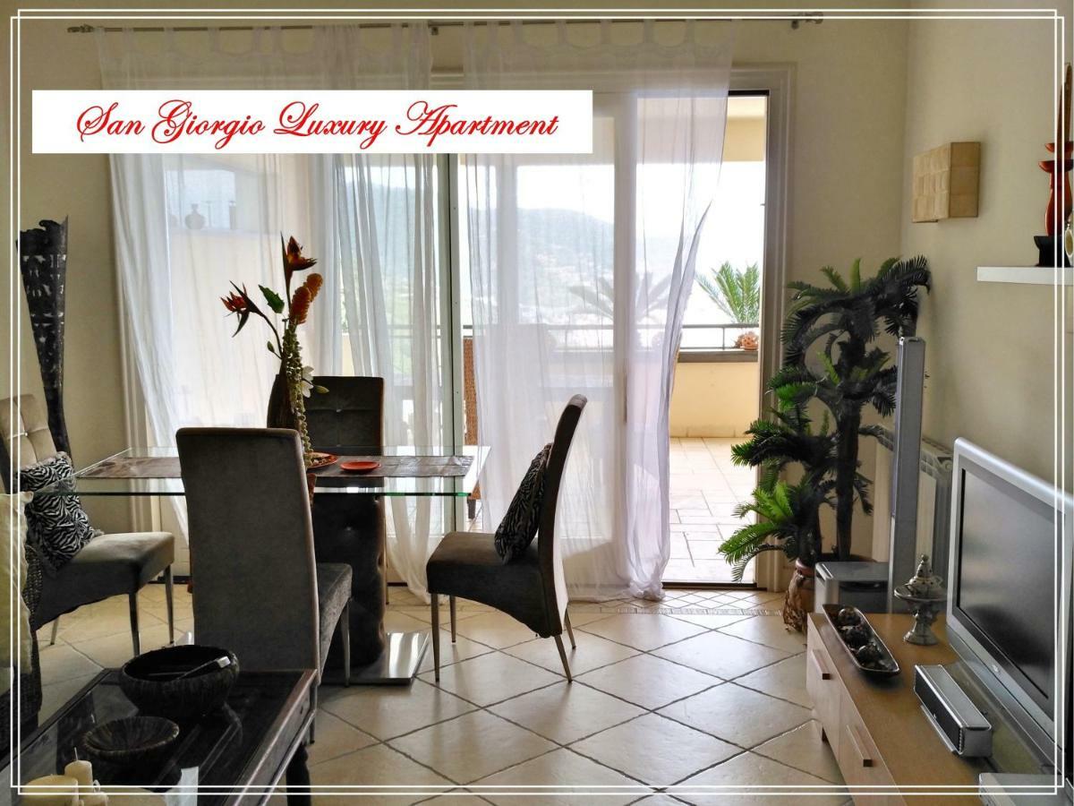 San Giorgio Luxury Apartment Taormina-Panoramic Pool & Parking Space Εξωτερικό φωτογραφία